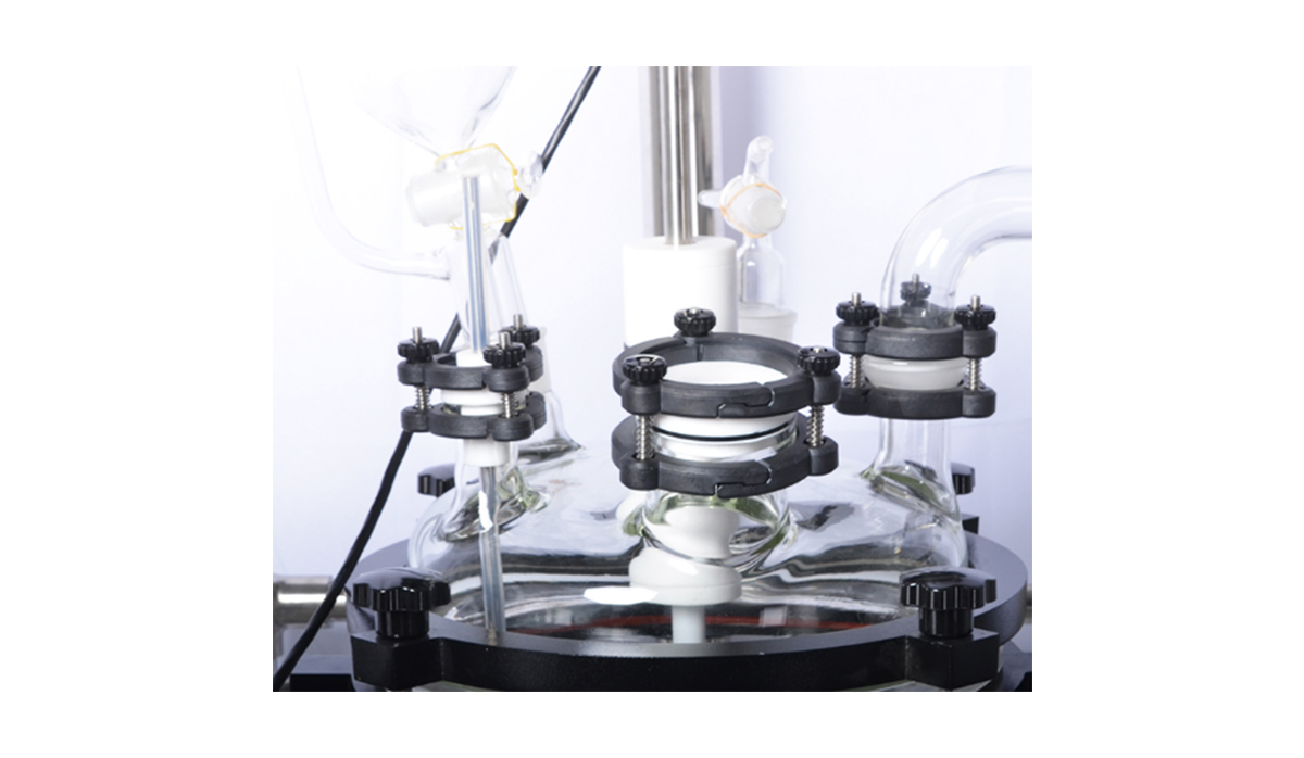 影响上海玻璃反应釜使用寿命的因素！