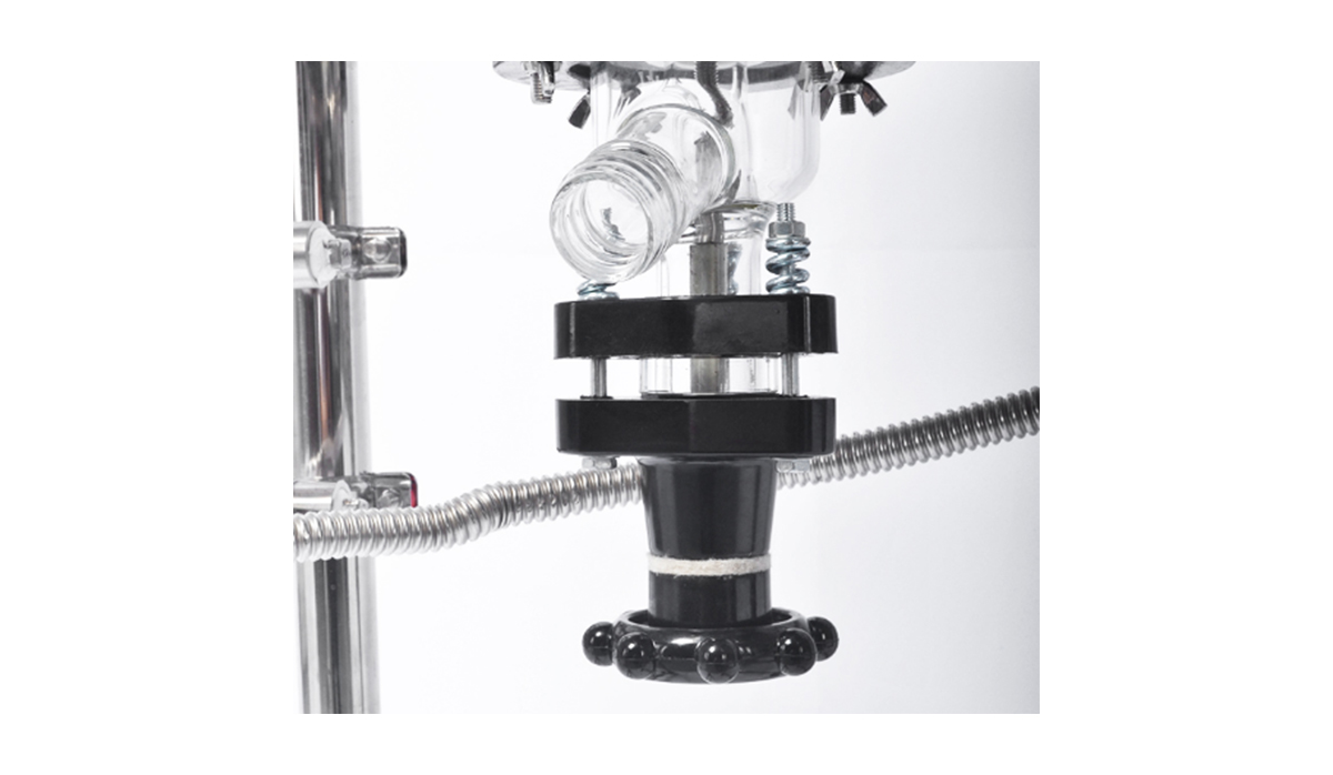 影响上海玻璃反应釜使用寿命的因素！