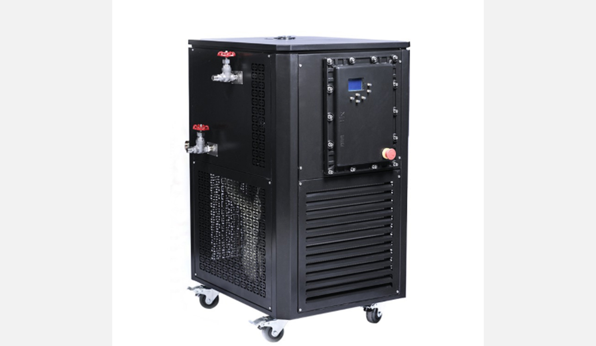 TCU温控系统在加液时需要注意什么事项？