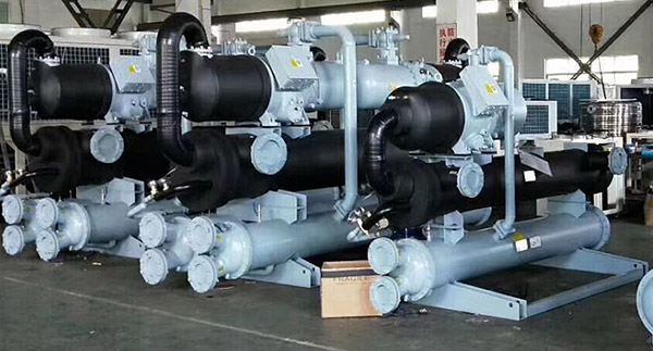 工业冷水机的工作原理